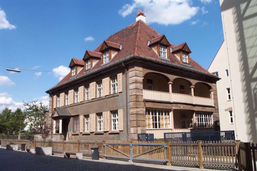 Krautheimer Krippe, JMF Fürth, Gebäude außen