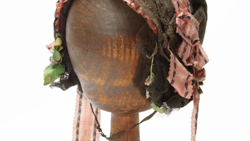 Frauenhaube im Jüdischem Museum Franken in Schnaittach.